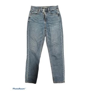 American eagle mom jeans